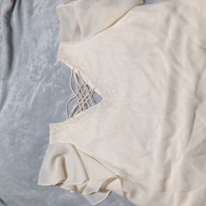 Cream colored flutter sleeve bearded shirt size 16 by Studio 1